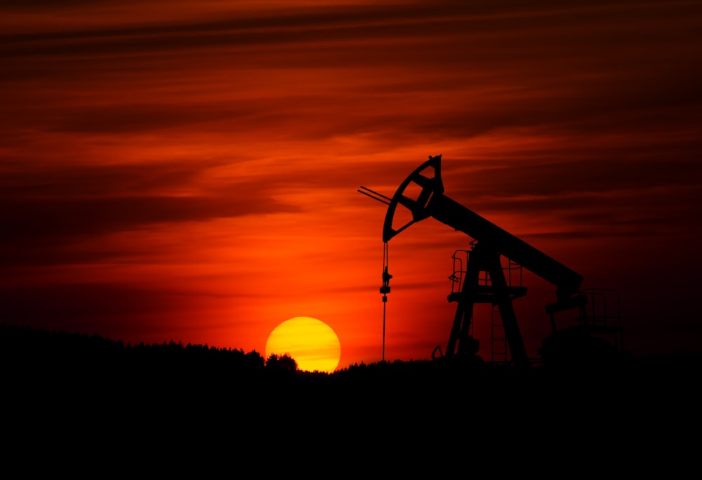The Commodities Feed: Oil Rallies As Trump Confirms New Deadline For Russia
